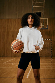 True Comfort Oversized Sudadera con capucha para mujer - BioTechUSA Spain