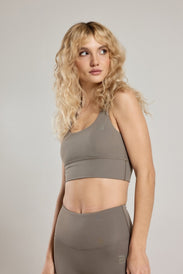 BELLA 2.0 Sujetador Deportivo de Mujer - BioTechUSA Spain